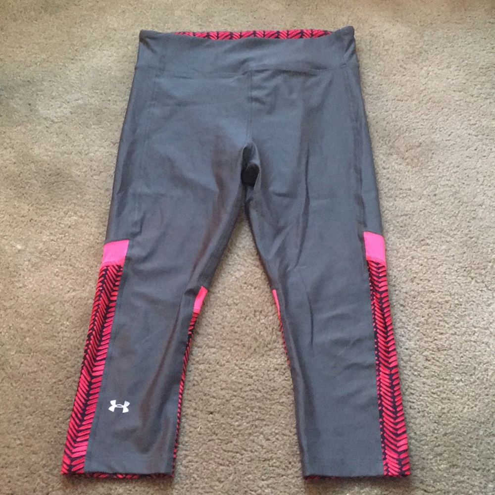 Gray under armor leggings